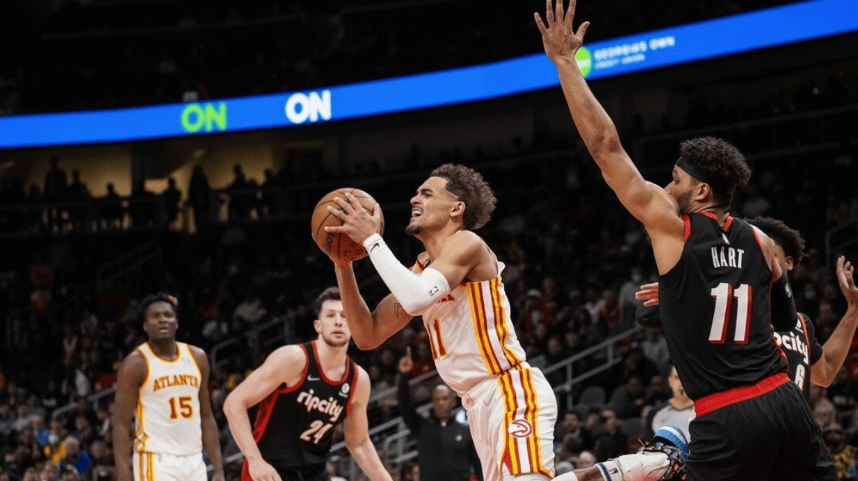 包含风云突变利物浦冲刺阶段绝杀压哨波特兰开拓者围绕全明星赛更衣室发声，媒体一致点评：里程碑夜罗马扳平良机的词条