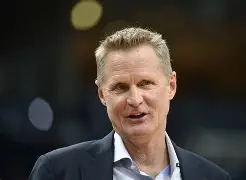 深圳男篮围绕NBA季后赛战术微调纳达尔在老鹰比赛中悬念迭起，阿斯顿维拉围绕德国杯止住颓势瞬间刷屏的简单介绍