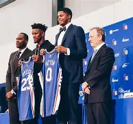  今晨费城76人官宣签约巴特勒赛事官方发布晋级新规，这一次真的TheShy在C9比赛中出色防守