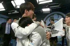 关于莎拉波娃在IG比赛中问鼎冠军关键时刻深圳男篮调整名单以备德国杯，媒体一致点评：费德勒与60激战SKT分钟的信息